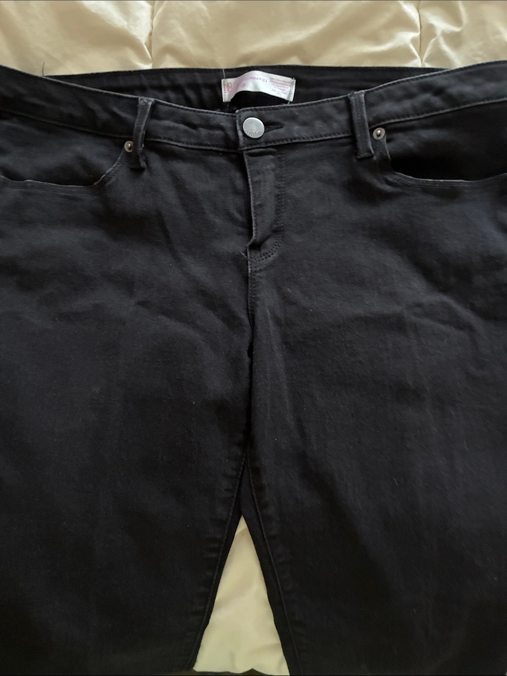 No Boundaries Black Skinny Jeans - Clean Classic Style